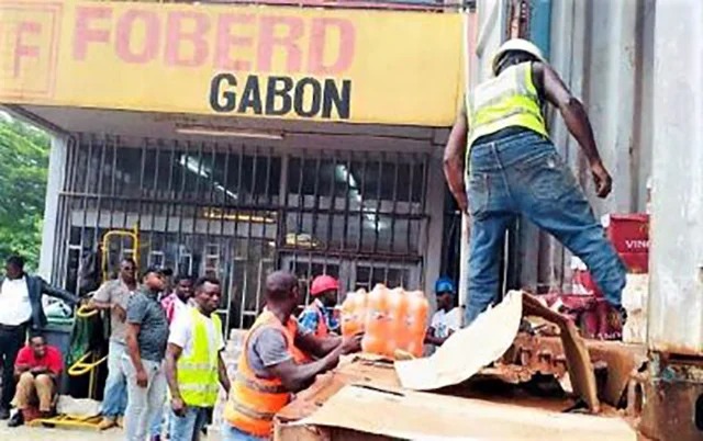 Scandale au Gabon : La Brasserie Fobert Accusée de Distribuer des Boissons Impropres à la Consommation