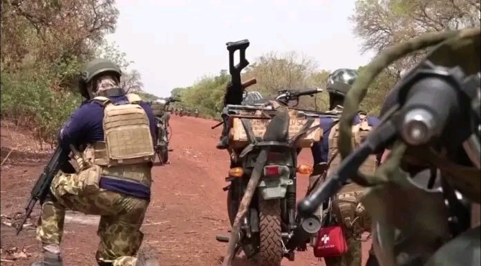 Plus de 100 terroristes neutralisés lors d’opérations antiterroristes dans la Boucle du Mouhoun
