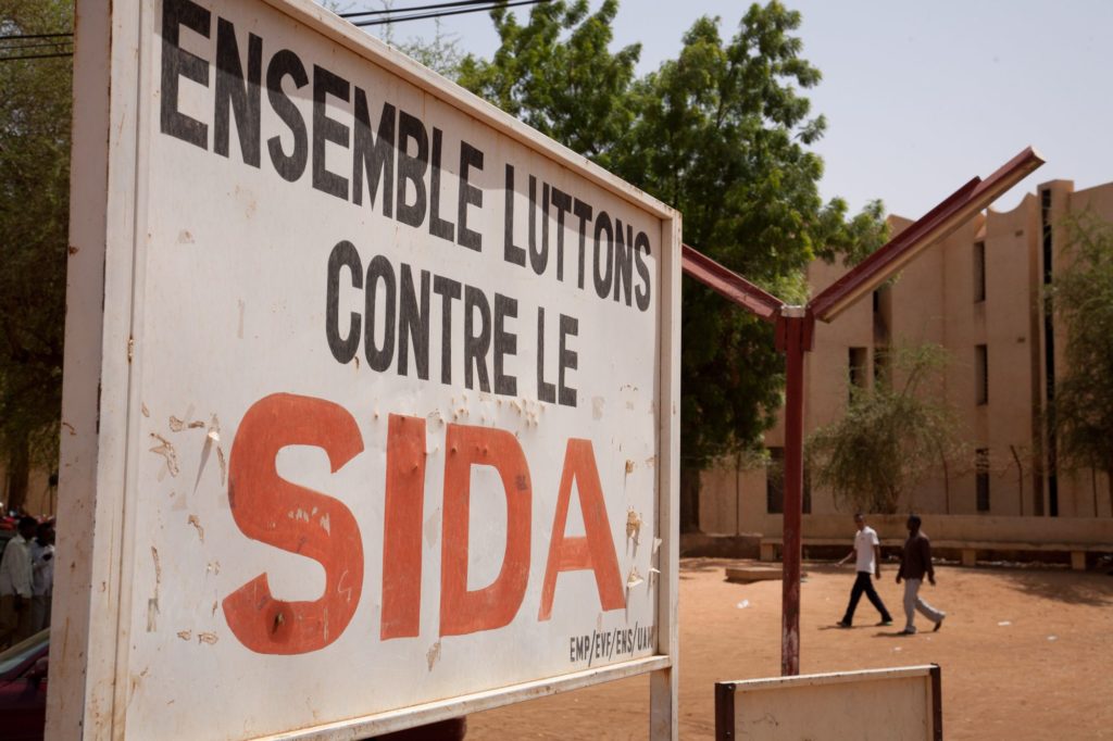 Le Fonds mondial renforce son soutien à la Guinée pour lutter contre le VIH, la tuberculose et le paludisme