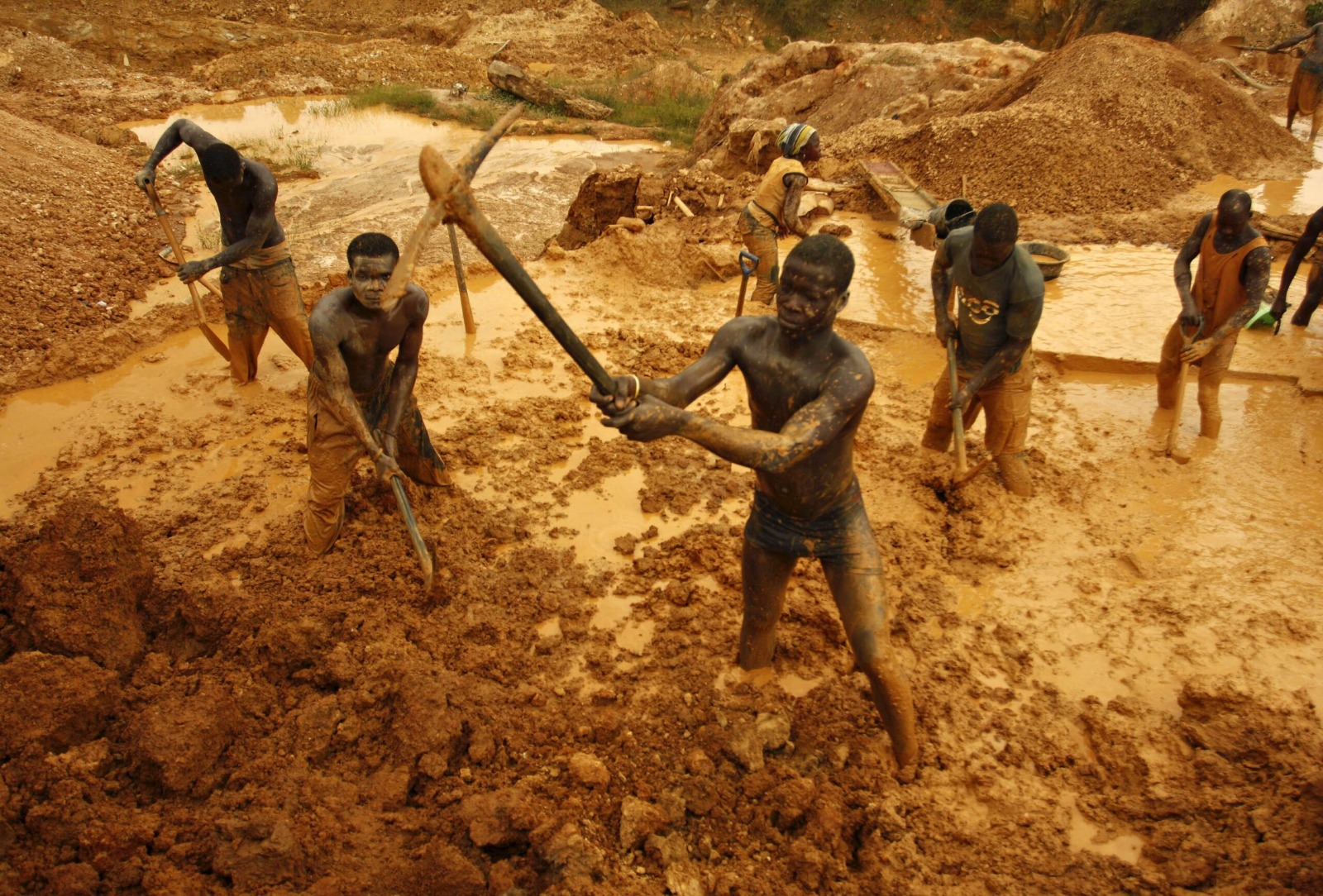 Drame au Mali : Au moins 48 morts dans l’effondrement d’une mine d’or illégale