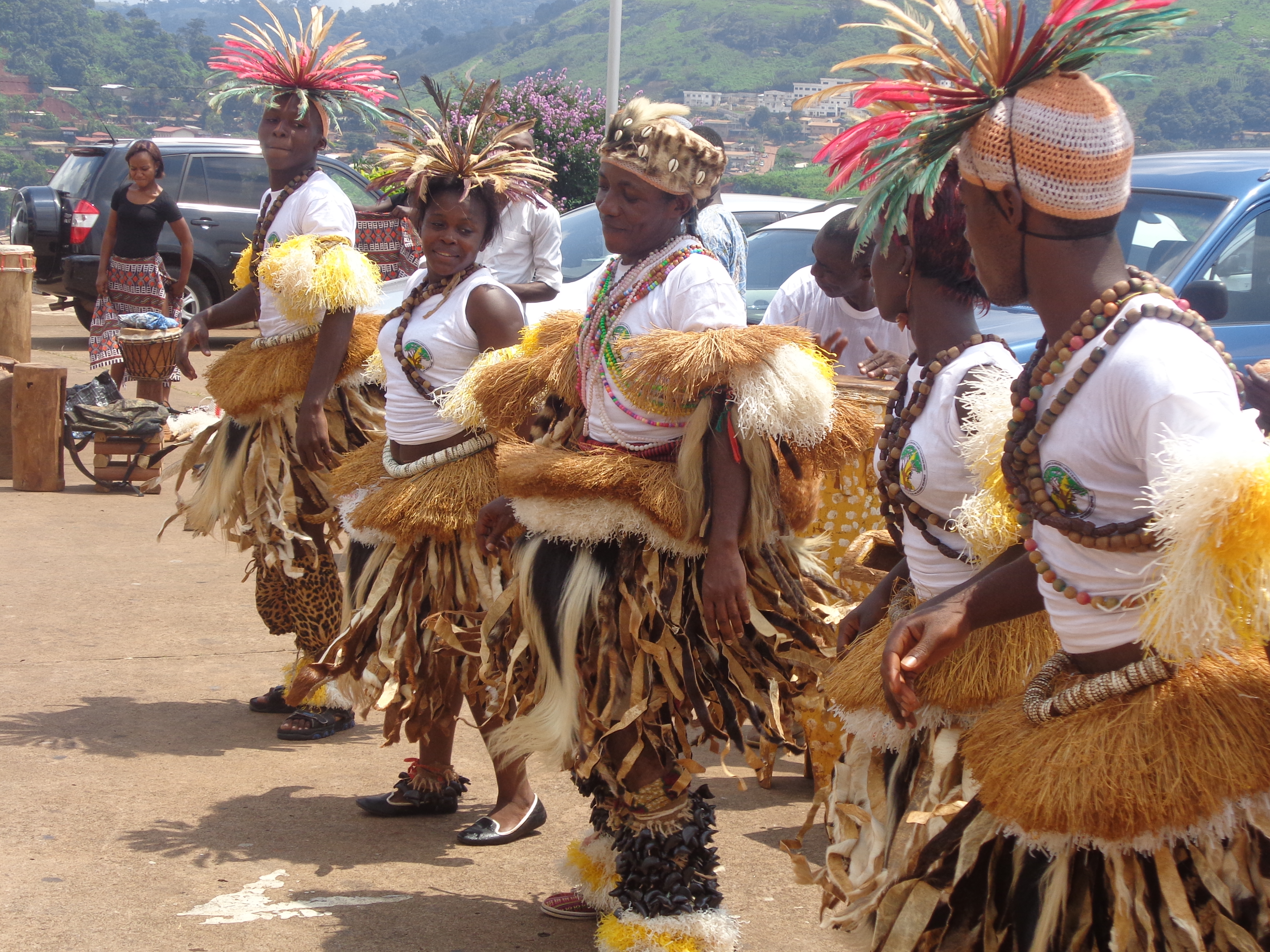 Bikutsi : voyage au cœur d’un rythme qui a façonné l’identité musicale camerounaise